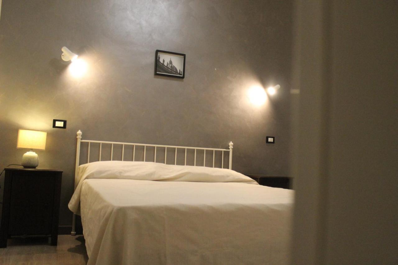 Favorit Bed & Breakfast โรม ภายนอก รูปภาพ